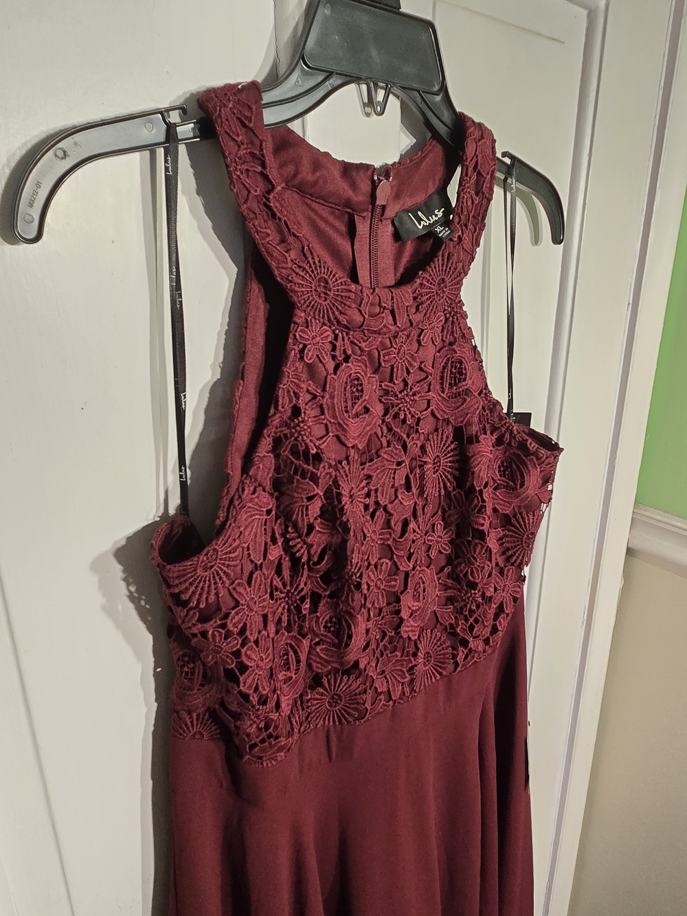 Lulu's Burgundy Lace Halter Maxi Dress Size XL - Picture 3 of 6